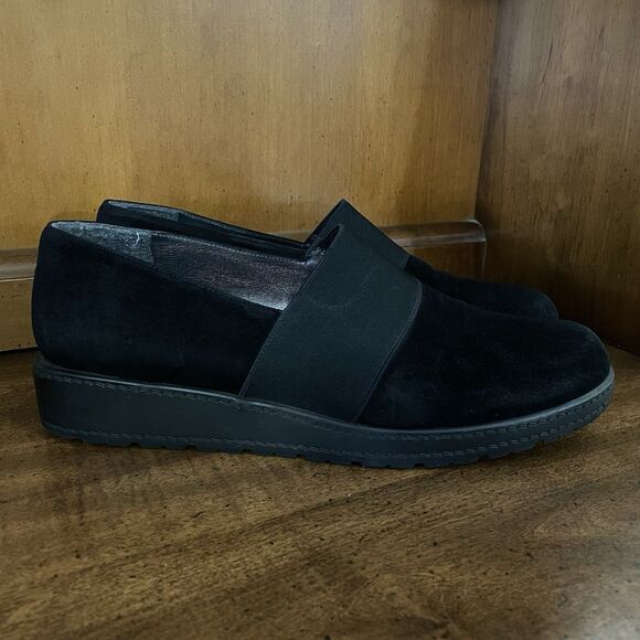 Stuart Weitzman Leather Suede Loafer Black Slip On Stretch Band Women’s Size 10 - Picture 1 of 12